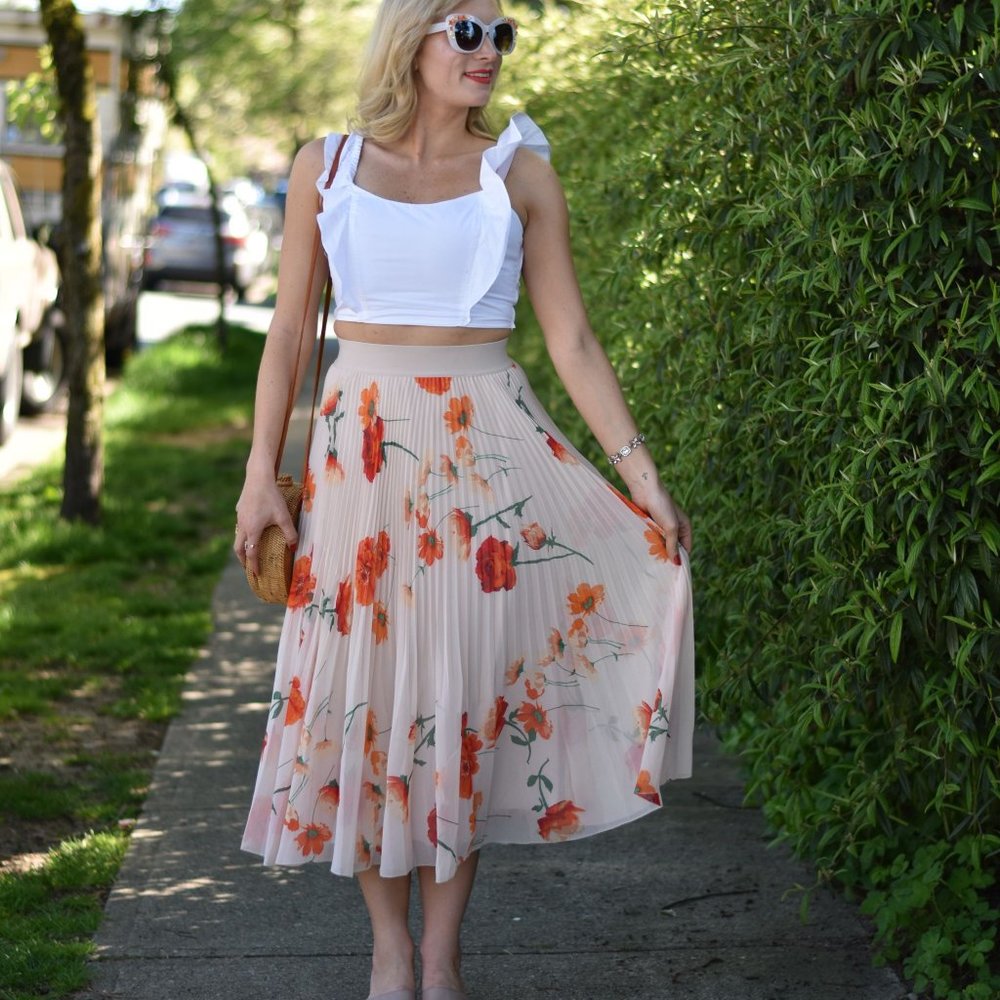 Wilfred Pleated Skirt in Floral Print